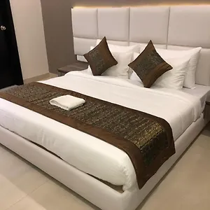 https://mavens-inn.top-gurgaonhotels.com