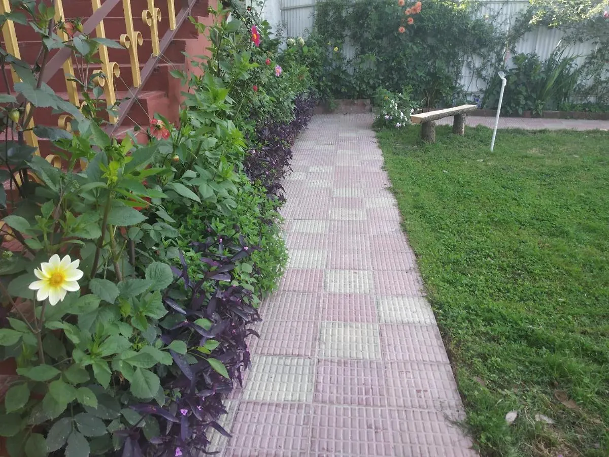 Bed & Breakfast Garden Cottages Shimla India